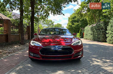 Лифтбек Tesla Model S 2014 в Киеве