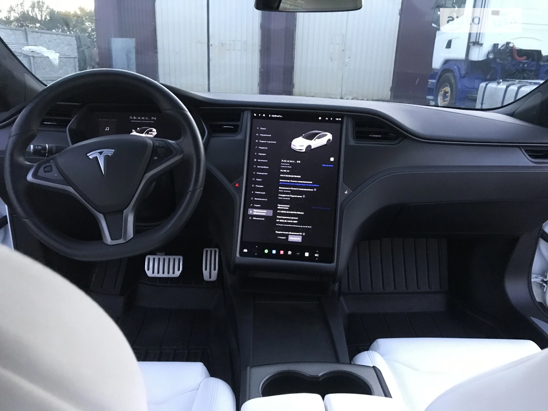2019 Tesla Model S - мініатюра 18