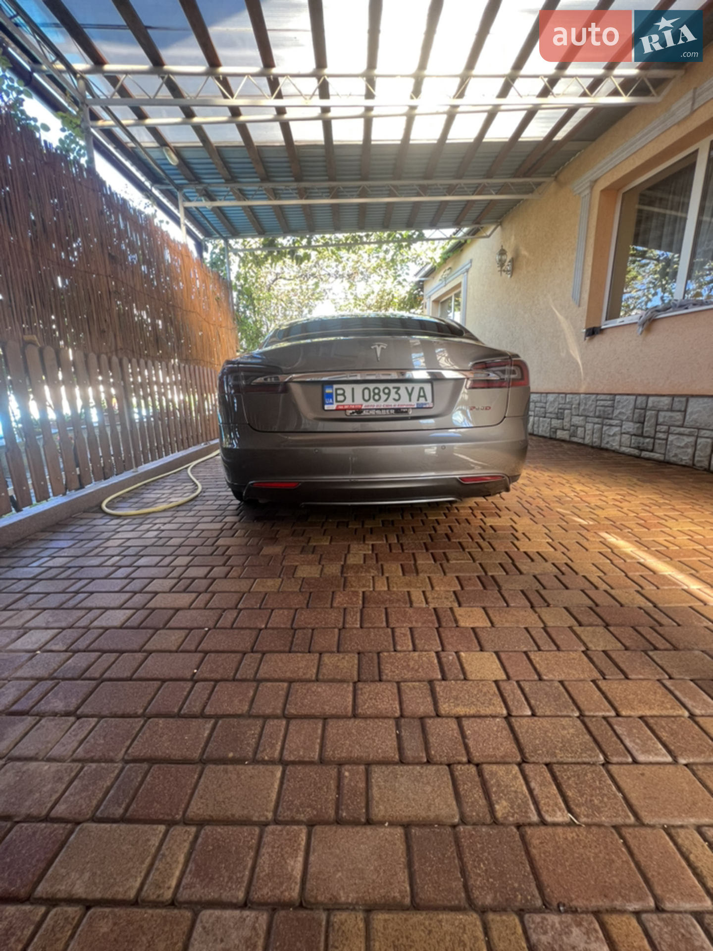 2016 Tesla Model S - мініатюра 18