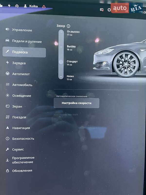 Лифтбек Tesla Model S 2017 в Львове
