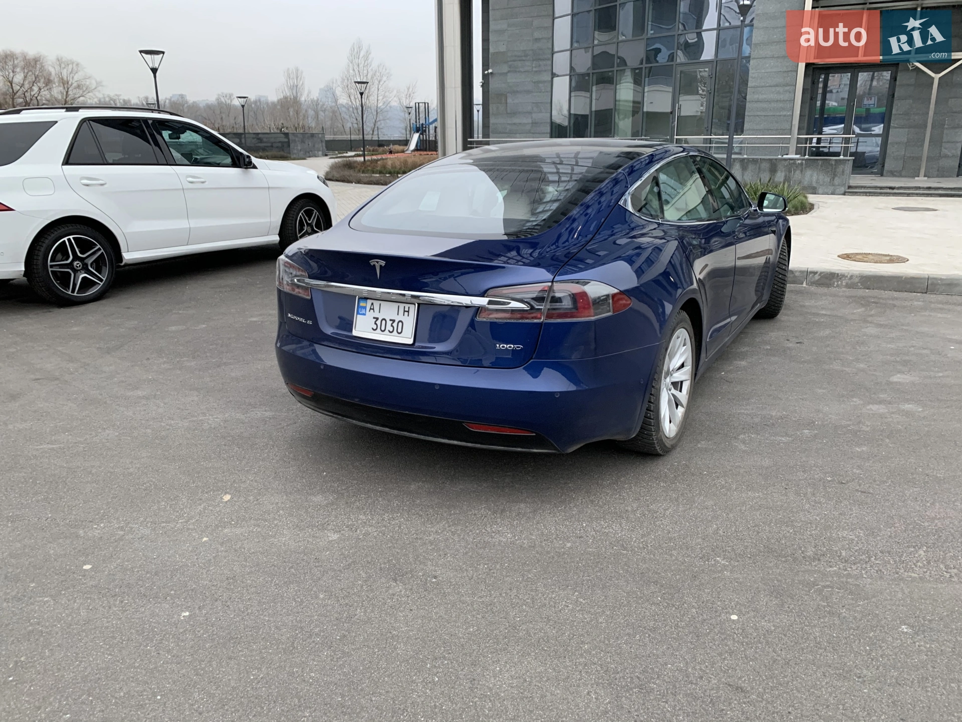 2019 Tesla Model S - мініатюра 3