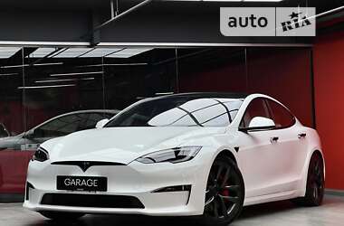 Ліфтбек Tesla Model S 2023 в Києві