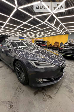 Лифтбек Tesla Model S 2020 в Ивано-Франковске