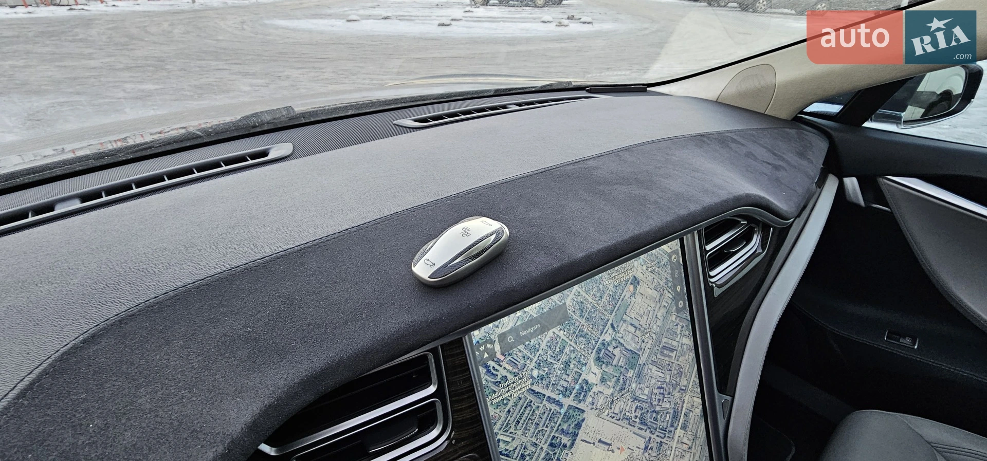 2015 Tesla Model S - мініатюра 15