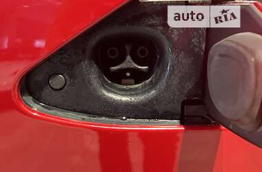 Лифтбек Tesla Model S 2016 в 