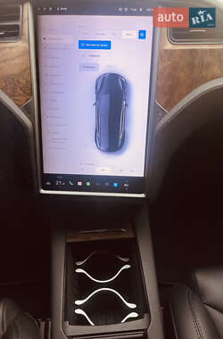 Ліфтбек Tesla Model S 2019 в 