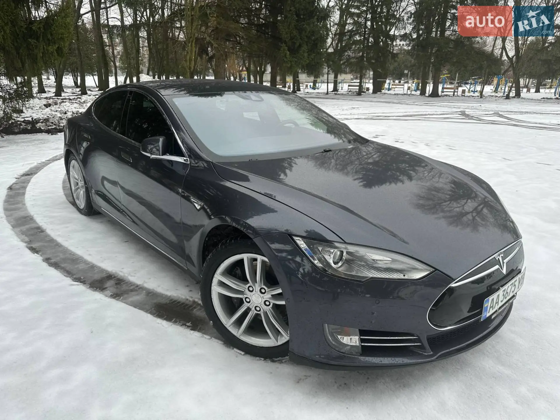 2015 Tesla Model S - мініатюра 13
