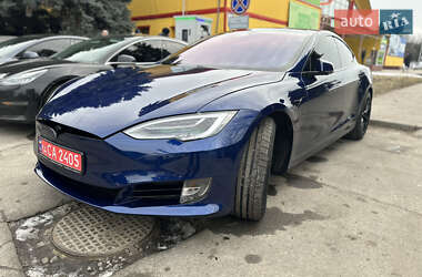 Лифтбек Tesla Model S 2018 в Полтаве
