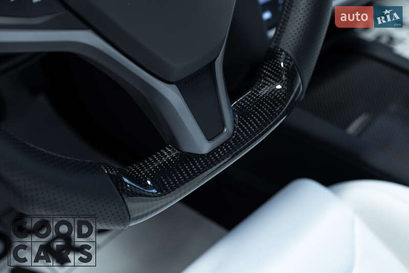 Лифтбек Tesla Model S 2019 в Одессе