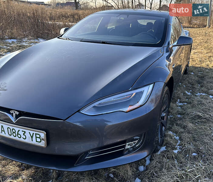 Ліфтбек Tesla Model S 2018 в Борисполі фото 3 Ліфтбек Tesla Model S 2018 в Борисполі
