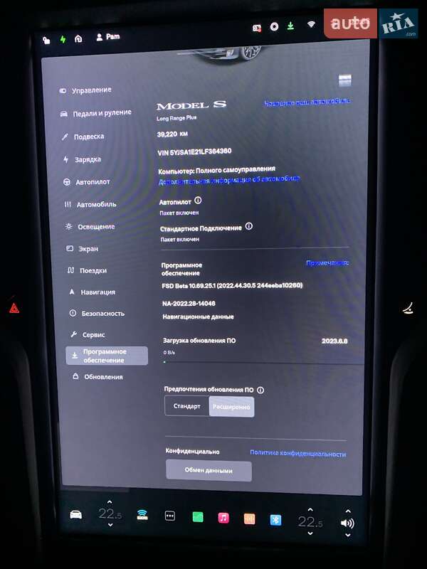 Ліфтбек Tesla Model S 2019 в Кам'янському