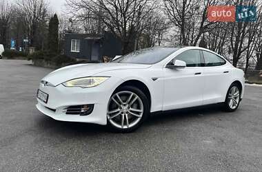 Лифтбек Tesla Model S 2014 в Тернополе