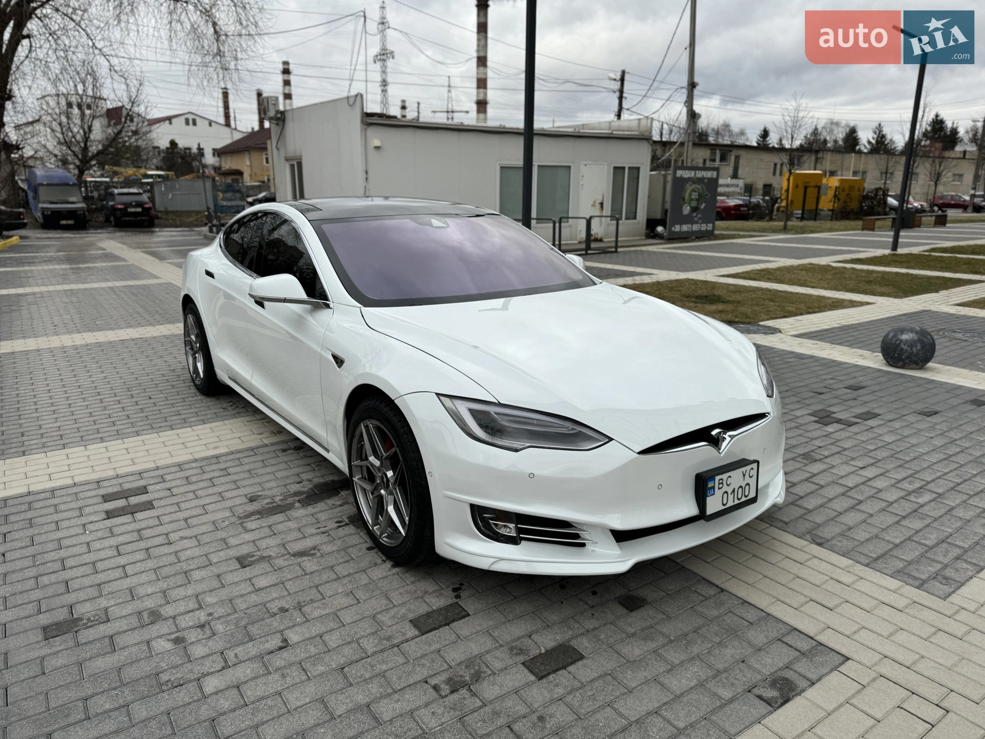 2014 Tesla Model S - мініатюра 7