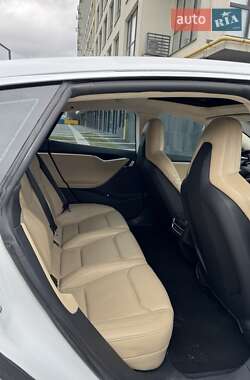Лифтбек Tesla Model S 2014 в Львове фото 16 Лифтбек Tesla Model S 2014 в Львове