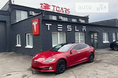 Лифтбек Tesla Model S 2019 в Киеве