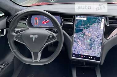 Лифтбек Tesla Model S 2019 в Киеве