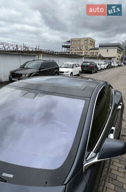 Лифтбек Tesla Model S 2018 в Киеве