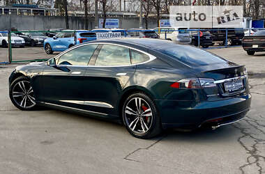 Лифтбек Tesla Model S 2013 в Киеве