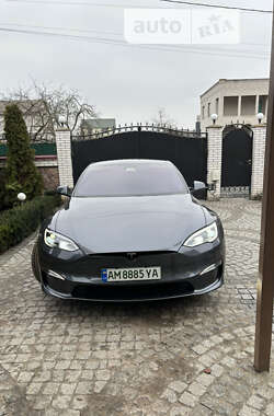 Лифтбек Tesla Model S 2022 в Житомире