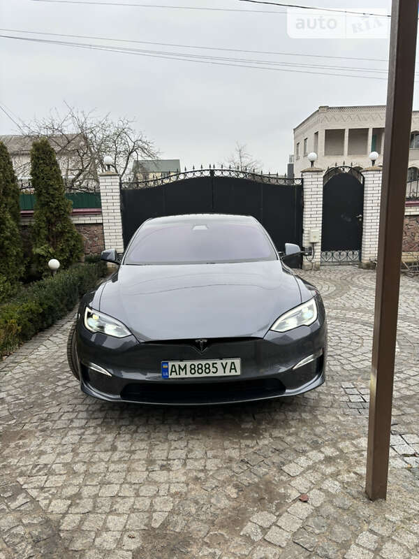 Лифтбек Tesla Model S 2022 в Житомире