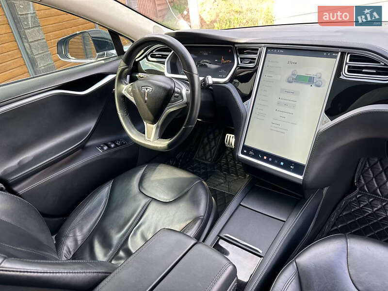 Ліфтбек Tesla Model S 2014 в Києві