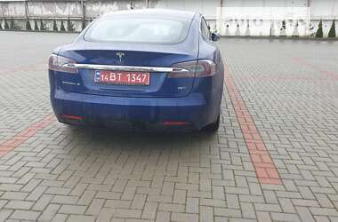 Лифтбек Tesla Model S 2017 в Золочеве