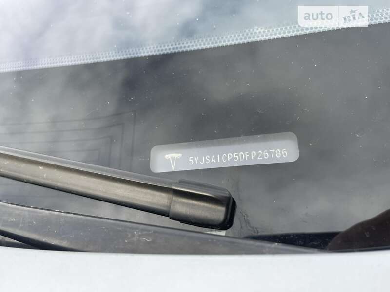 Ліфтбек Tesla Model S 2013 в Києві фото 5 Ліфтбек Tesla Model S 2013 в Києві