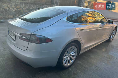 Лифтбек Tesla Model S 2016 в Запорожье