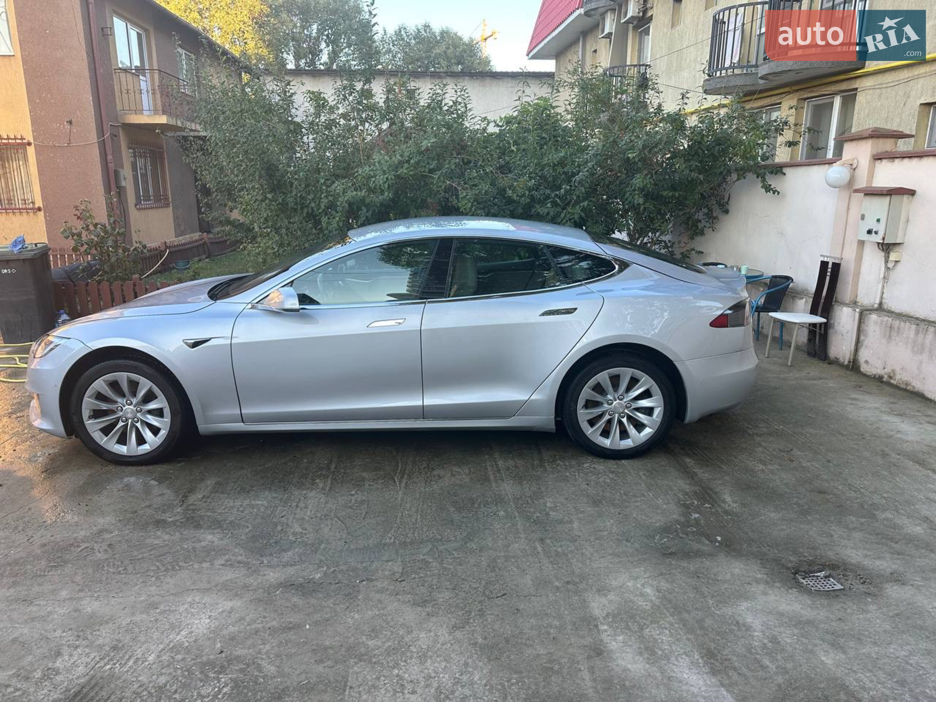 2016 Tesla Model S - мініатюра 19