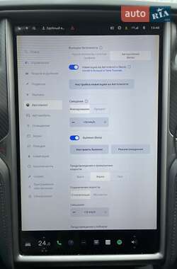 Лифтбек Tesla Model S 2018 в Киеве