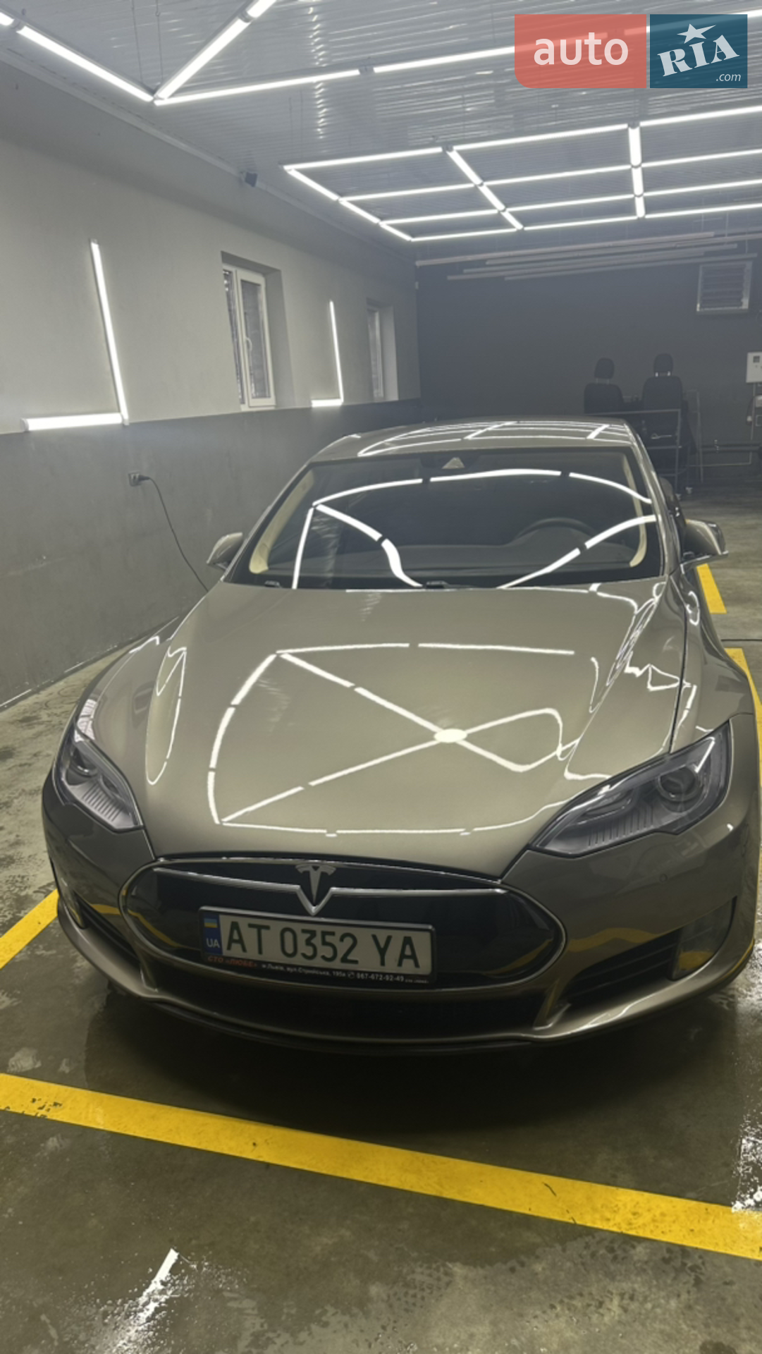 2015 Tesla Model S - мініатюра 3