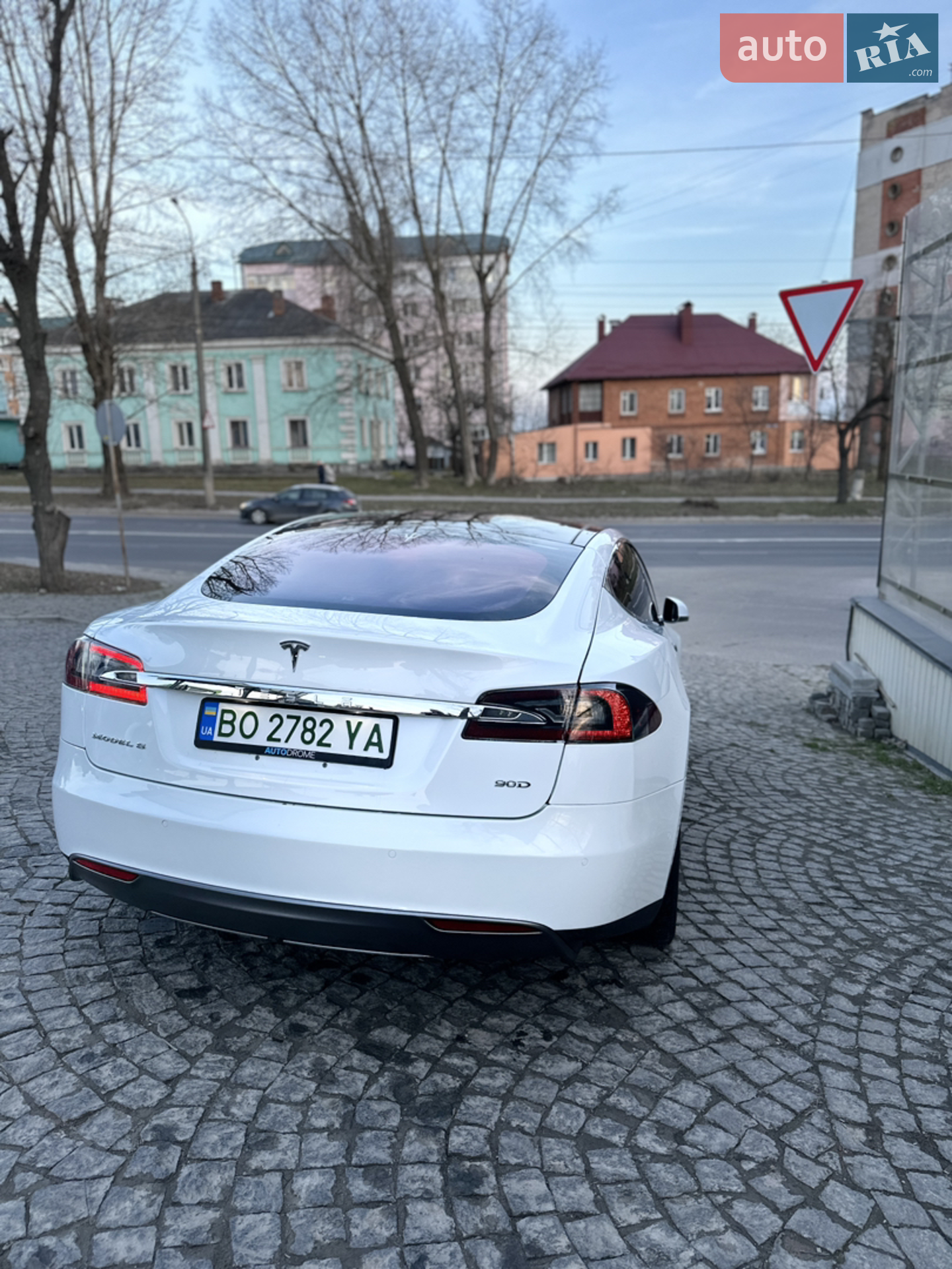 2015 Tesla Model S - мініатюра 6