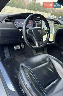 Лифтбек Tesla Model S 2015 в Луцке