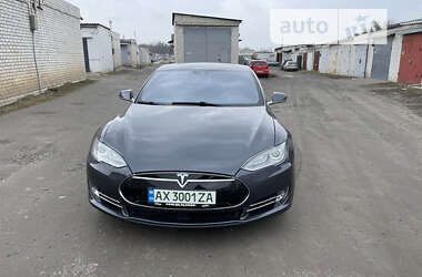 Лифтбек Tesla Model S 2014 в Харькове