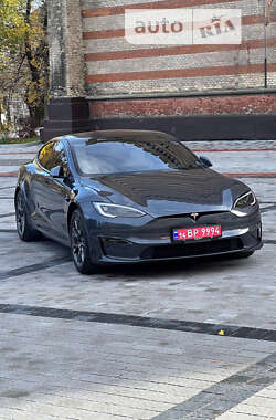 Лифтбек Tesla Model S 2023 в Львове