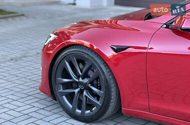 Лифтбек Tesla Model S 2021 в Днепре