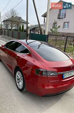 Лифтбек Tesla Model S 2017 в Любомле