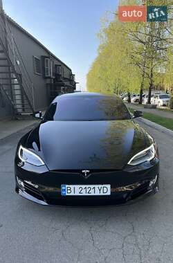 Лифтбек Tesla Model S 2020 в Киеве