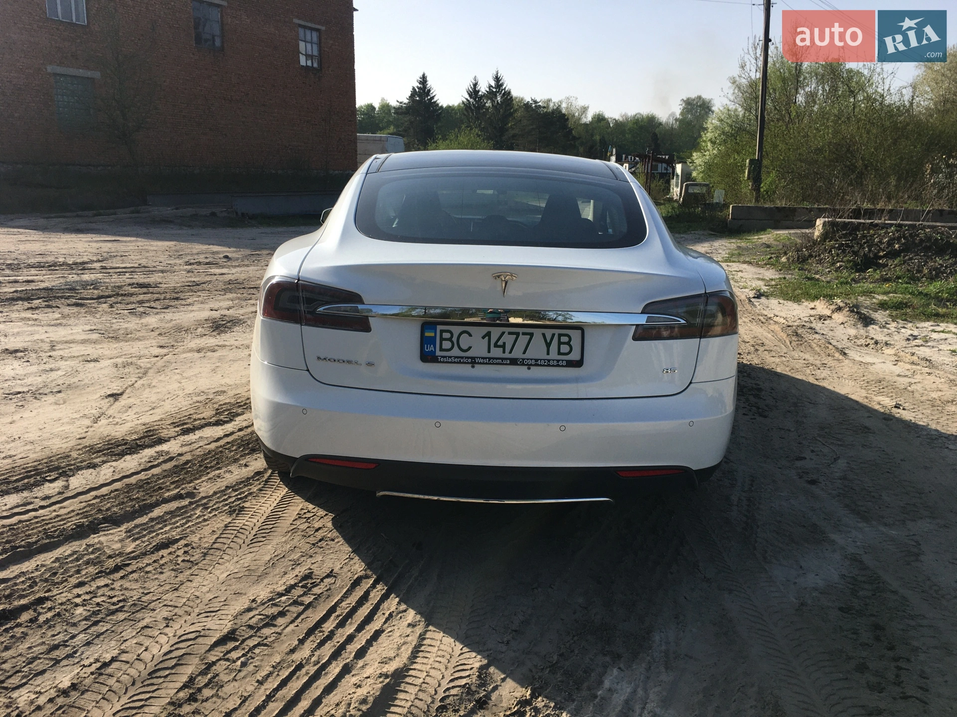 2014 Tesla Model S - мініатюра 5