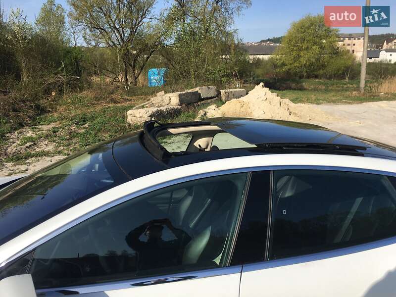 Ліфтбек Tesla Model S 2014 в Перемишлянах фото 23 Ліфтбек Tesla Model S 2014 в Перемишлянах