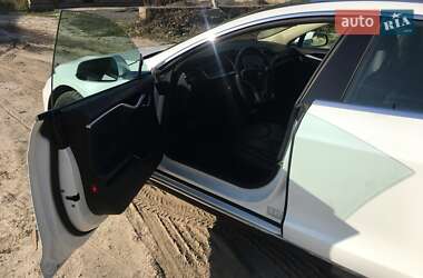 Лифтбек Tesla Model S 2014 в Перемышлянах