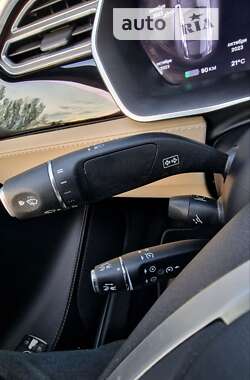 Ліфтбек Tesla Model S 2015 в 
