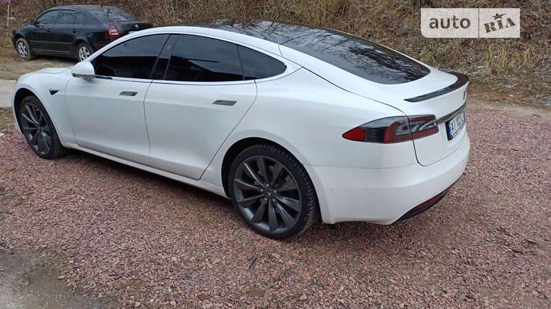 Ліфтбек Tesla Model S 2020 в Києві фото 6 Ліфтбек Tesla Model S 2020 в Києві