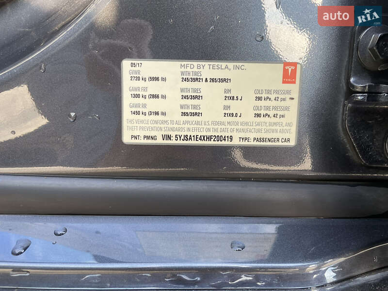 Лифтбек Tesla Model S 2017 в Хмельницком фото 33 Лифтбек Tesla Model S 2017 в Хмельницком