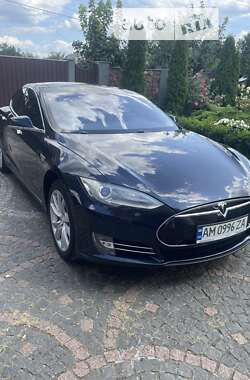 Лифтбек Tesla Model S 2014 в Коростышеве