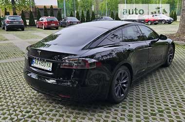 Лифтбек Tesla Model S 2016 в Харькове
