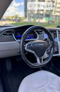 Лифтбек Tesla Model S 2012 в Киеве