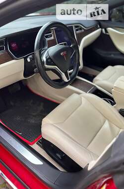 Ліфтбек Tesla Model S 2017 в 