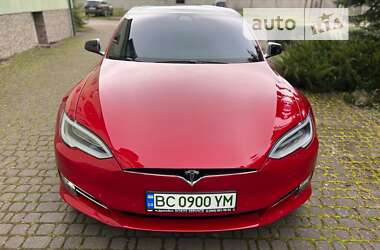 Лифтбек Tesla Model S 2017 в Трускавце