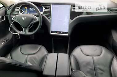 Лифтбек Tesla Model S 2014 в Червонограде